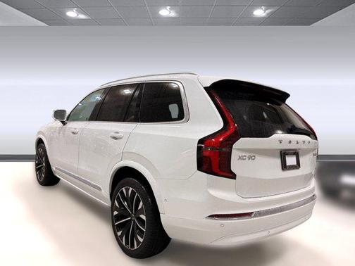 2026 Volvo XC90 B6 Ultra 7-Seater