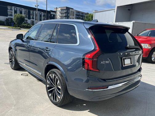 2026 Volvo XC90 Plug-In Hybrid T8 Ultra 7-Seater