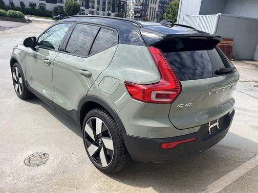 2024 Volvo XC40 Recharge Pure Electric Twin Ultimate