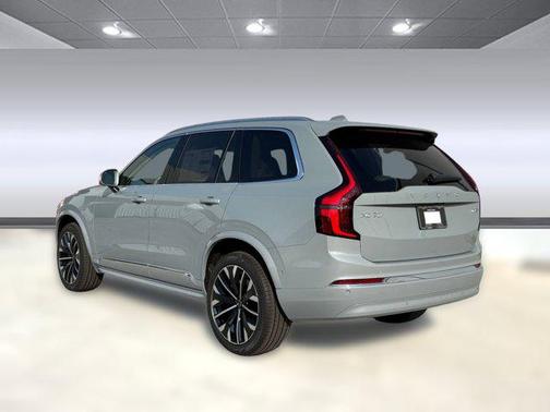 2026 Volvo XC90 B6 Ultra 7-Seater