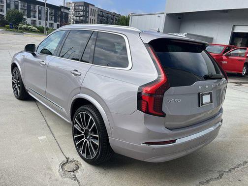 2026 Volvo XC90 B6 Ultra 6-Seater