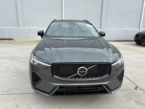 2026 Volvo XC60 Plug-In Hybrid T8 Core