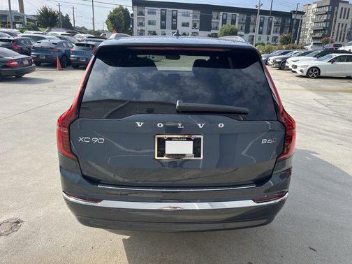 2026 Volvo XC90 B6 Plus 7-Seater
