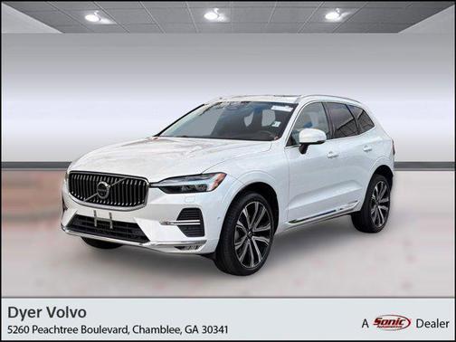 2023 Volvo XC60 B5 Ultimate Bright Theme