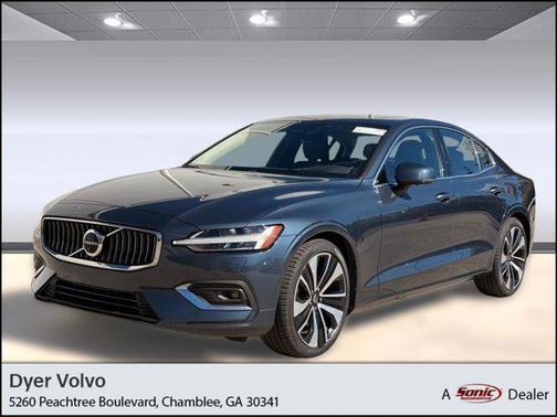 2023 Volvo S60 B5 Ultimate Bright Theme