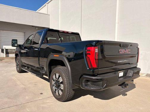 2024 GMC Sierra 2500 Denali