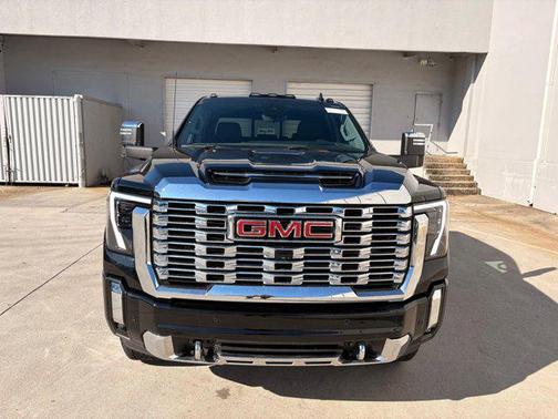 2024 GMC Sierra 2500 Denali