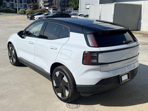 2025 Volvo EX30 Twin Motor Plus