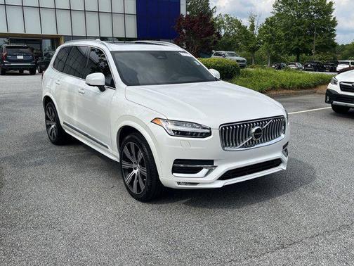 2024 Volvo XC90 B6 Plus Bright Theme 7-Seater