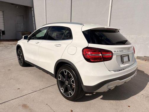 2020 Mercedes-Benz GLA 250 4MATIC