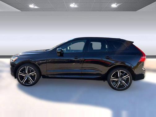 2020 Volvo XC60 T6 R-Design