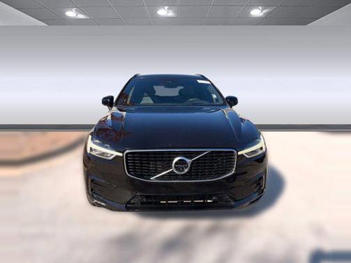 2020 Volvo XC60 T6 R-Design