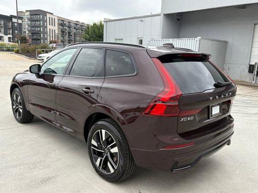2026 Volvo XC60 B5 Core