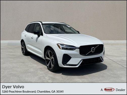 2025 Volvo XC60 B5 Ultra