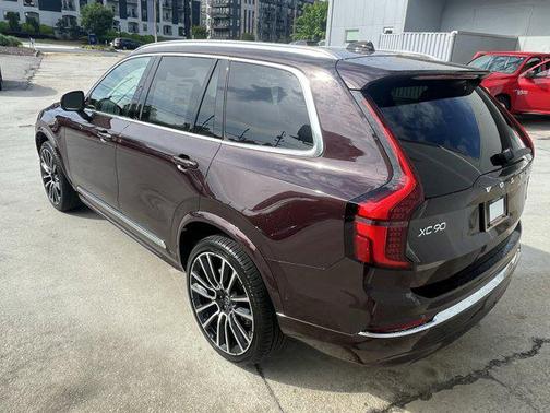 2025 Volvo XC90 B6 Ultra
