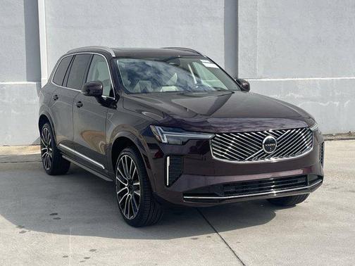 2025 Volvo XC90 B6 Ultra