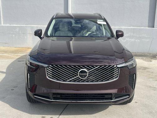2025 Volvo XC90 B6 Ultra