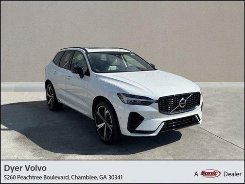 2025 Volvo XC60 Plug-In Hybrid T8 Ultra