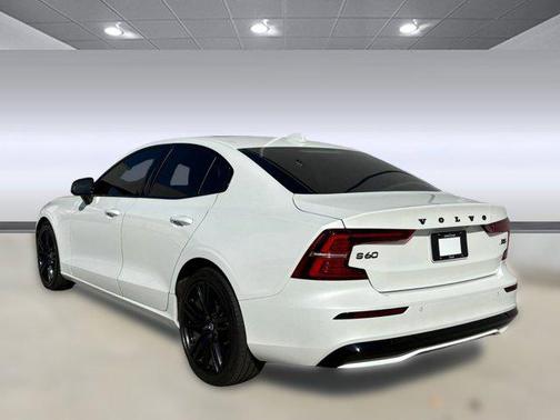 2023 Volvo S60 B5 Plus Black Edition