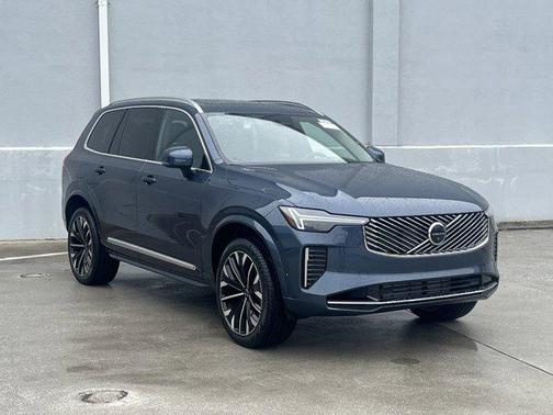 2025 Volvo XC90 Plug-In Hybrid T8 Ultra 7-Seater