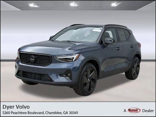 2026 Volvo XC40 B5 Ultra Black Edition