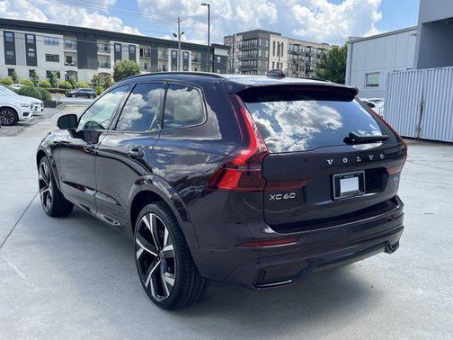 2026 Volvo XC60 B5 Ultra