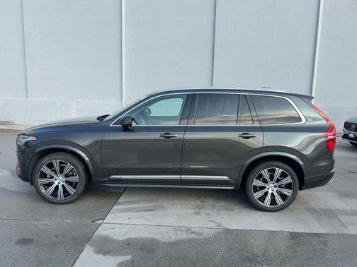 2020 Volvo XC90 T6 Inscription
