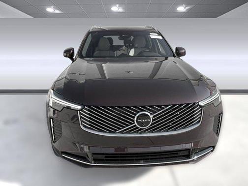 2026 Volvo XC90 B5 Plus 7-Seater