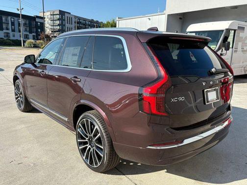 2026 Volvo XC90 B5 Plus 7-Seater