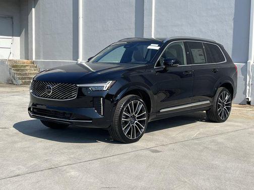 2026 Volvo XC90 B5 Plus 7-Seater