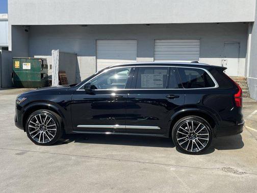 2026 Volvo XC90 B5 Plus 7-Seater