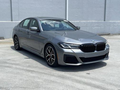 2023 BMW 530 i
