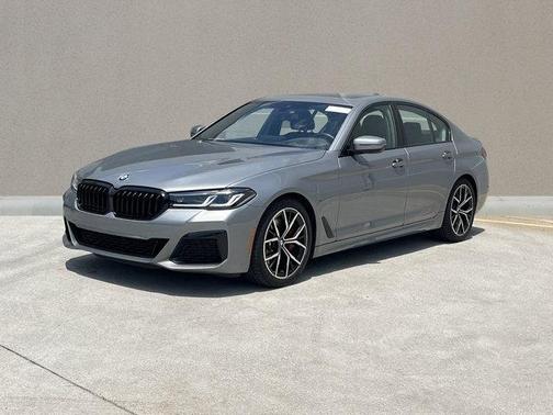 2023 BMW 530 i