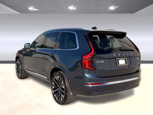 2026 Volvo XC90 B6 Ultra 7-Seater