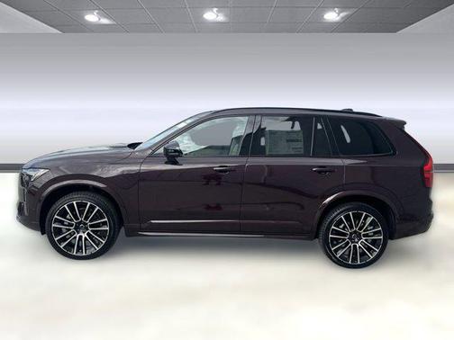 2026 Volvo XC90 B6 Ultra Dark Theme 7-Seater