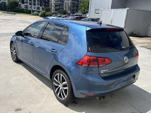 2016 Volkswagen Golf TSI SE 4-Door