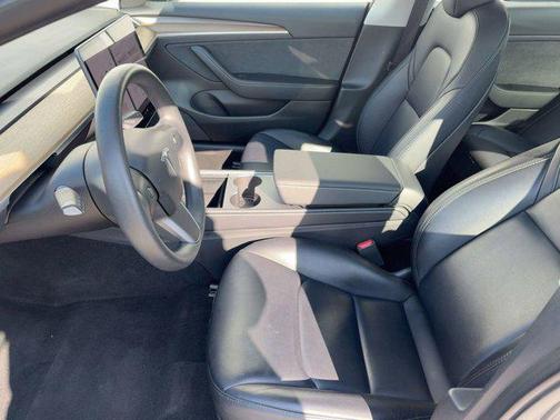 2023 Tesla Model 3 Standard Range