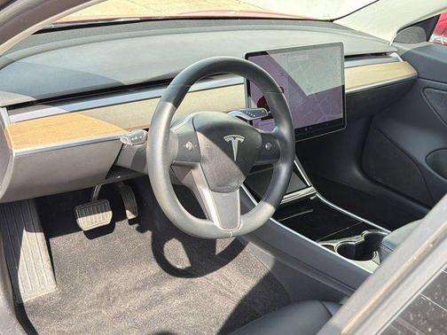 Red Multi-Coat 2018 Tesla Model 3 Mid Range