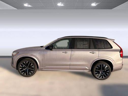 2026 Volvo XC90 B6 Ultra Dark Theme 7-Seater