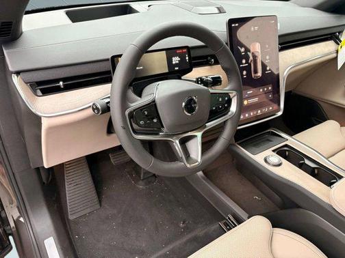 2025 Volvo EX90 Plus, Twin Motor Performance, Fully electric, 7 Seats