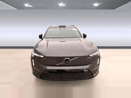 2025 Volvo EX90 Plus, Twin Motor Performance, Fully electric, 7 Seats