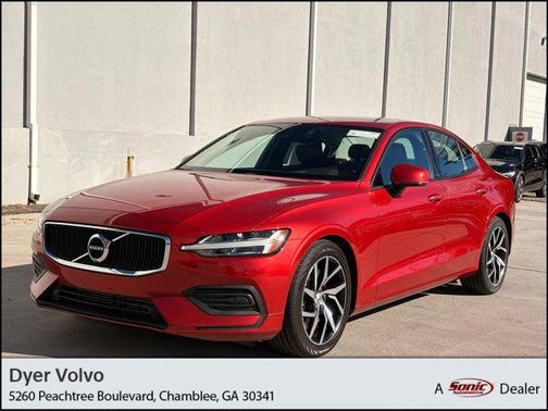 2019 Volvo S60 T6 Momentum