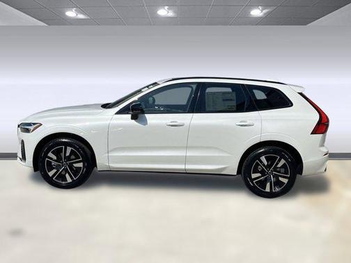 2026 Volvo XC60 B5 Core