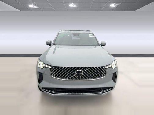 2026 Volvo XC90 Plus, B6 AWD Gas (mild hybrid), Gasoline, Bright, 7 Seats