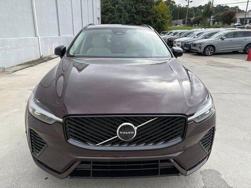 2026 Volvo XC60 B5 Ultra