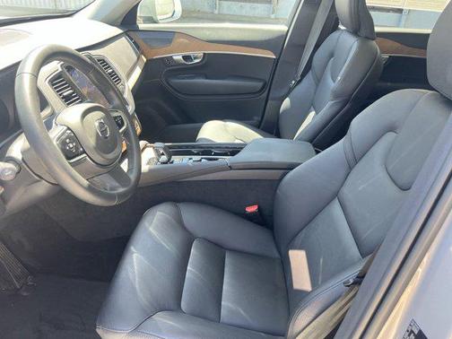 2024 Volvo XC90 Recharge Plug-In Hybrid T8 Plus Bright Theme 7-Seater