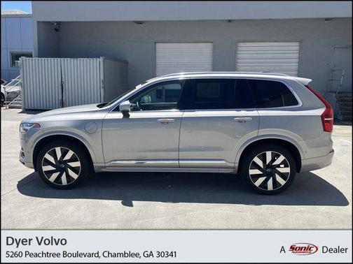 2024 Volvo XC90 Recharge Plug-In Hybrid T8 Plus Bright Theme 7-Seater