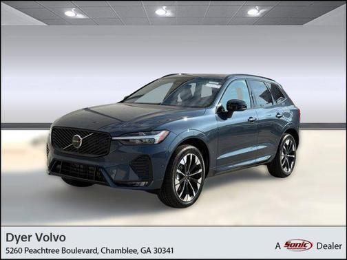 2026 Volvo XC60 B5 Plus