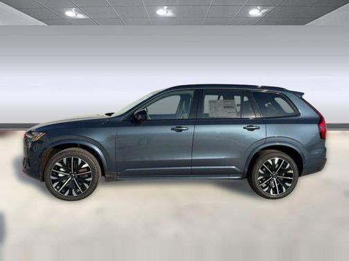 2026 Volvo XC90 B6 Ultra Dark Theme 7-Seater