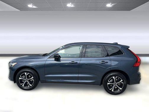 2026 Volvo XC60 B5 Core